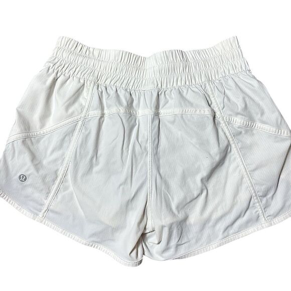 Lululemon women’s 8 tracker shorts 4” running athletic workout outdoor - Picture 5 of 6